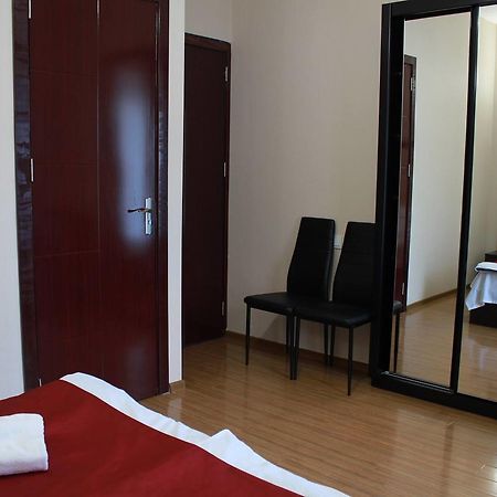 Hotel White Neptun Georgia Tbilisi Esterno foto