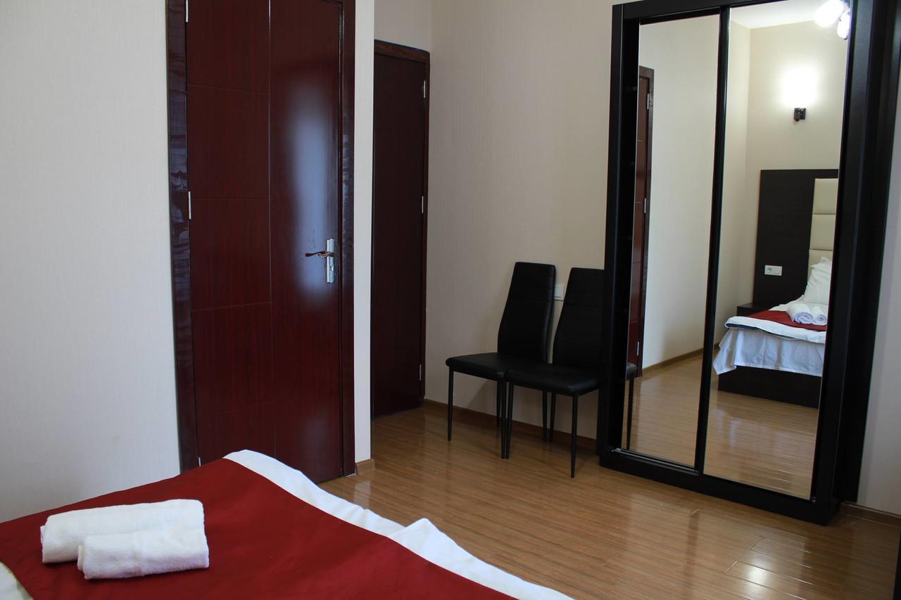 Hotel White Neptun Georgia Tbilisi Esterno foto