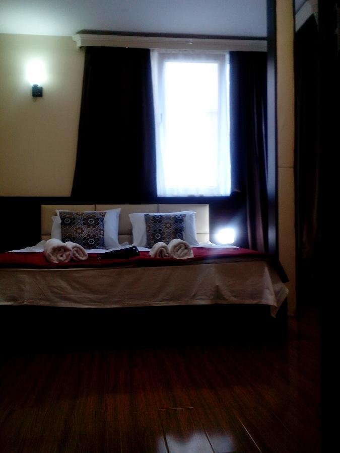 Hotel White Neptun Georgia Tbilisi Esterno foto