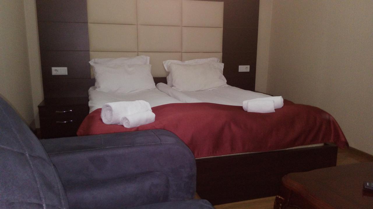 Hotel White Neptun Georgia Tbilisi Esterno foto