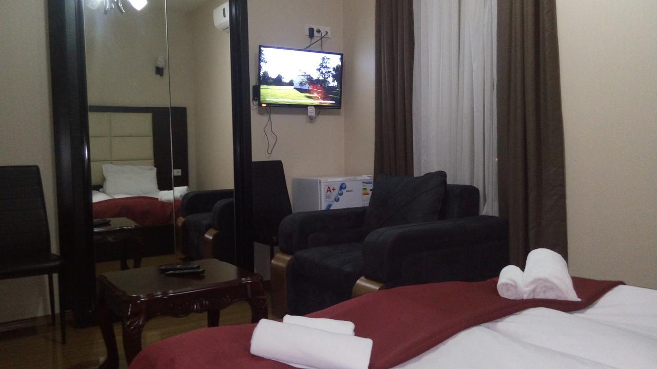 Hotel White Neptun Georgia Tbilisi Esterno foto